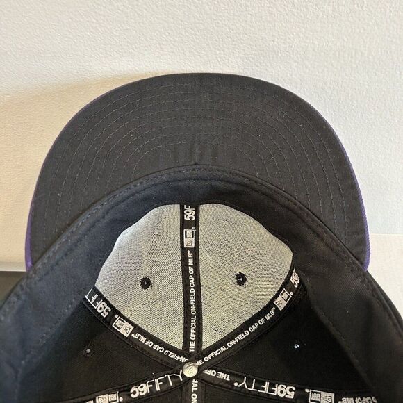 New Era Colorado Rockies  Colorado Rockies New Era Cool Base Official On-Field Cap Fitted Size 8 3/4 EUC